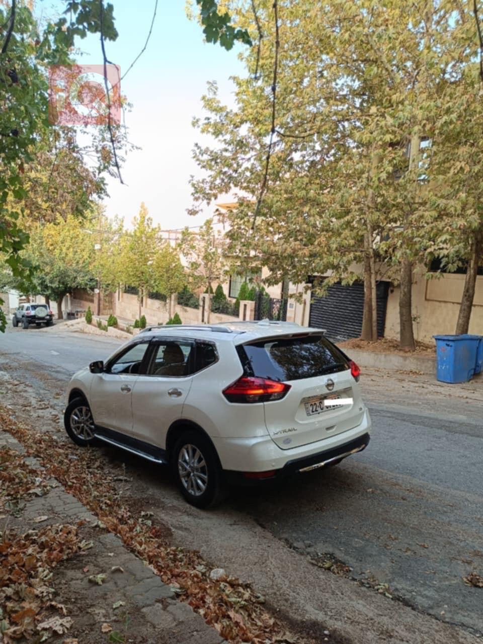 نيسان X-Trail